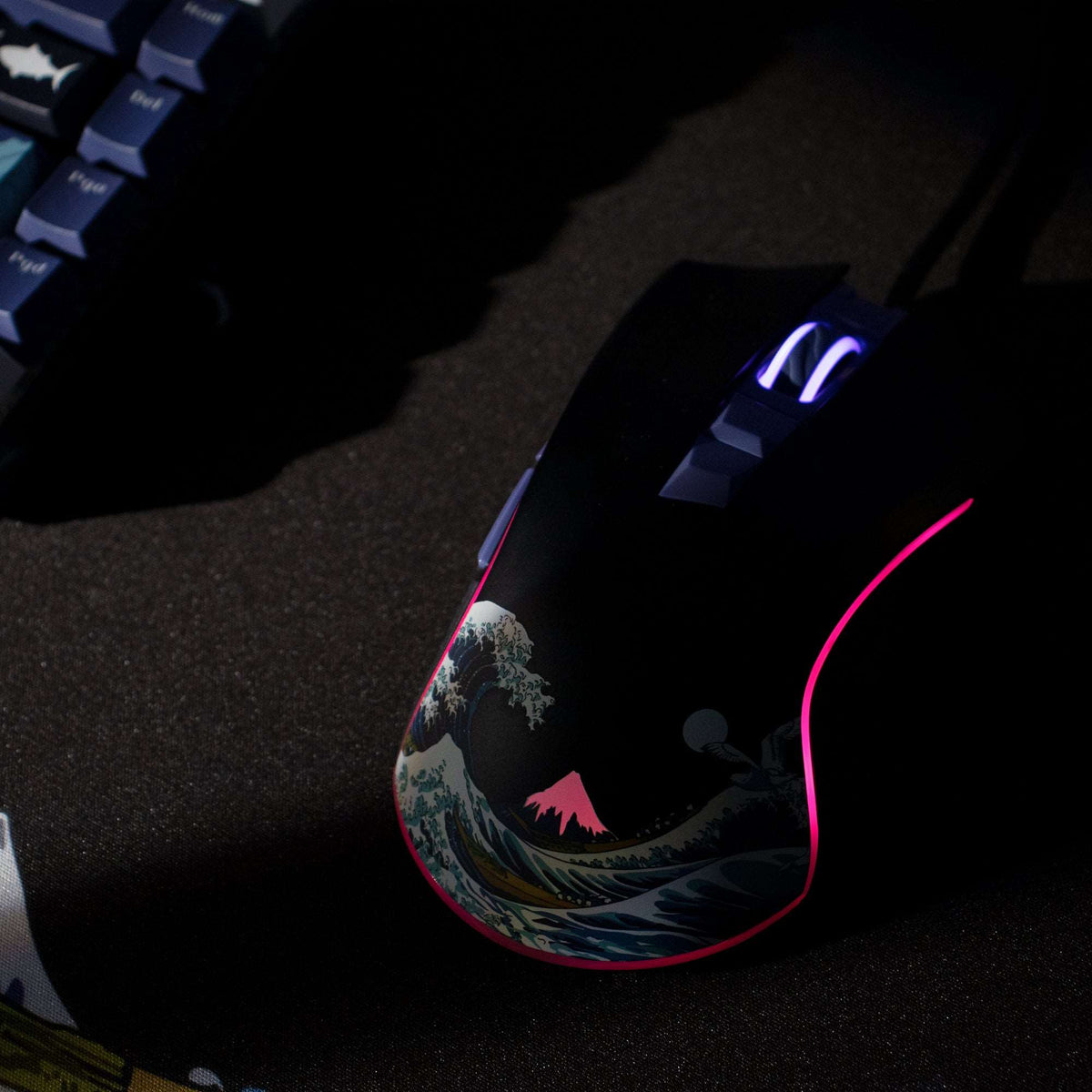 Kanagawa Themed Programmable Wired Gaming Mouse 7 Buttons XVX G705