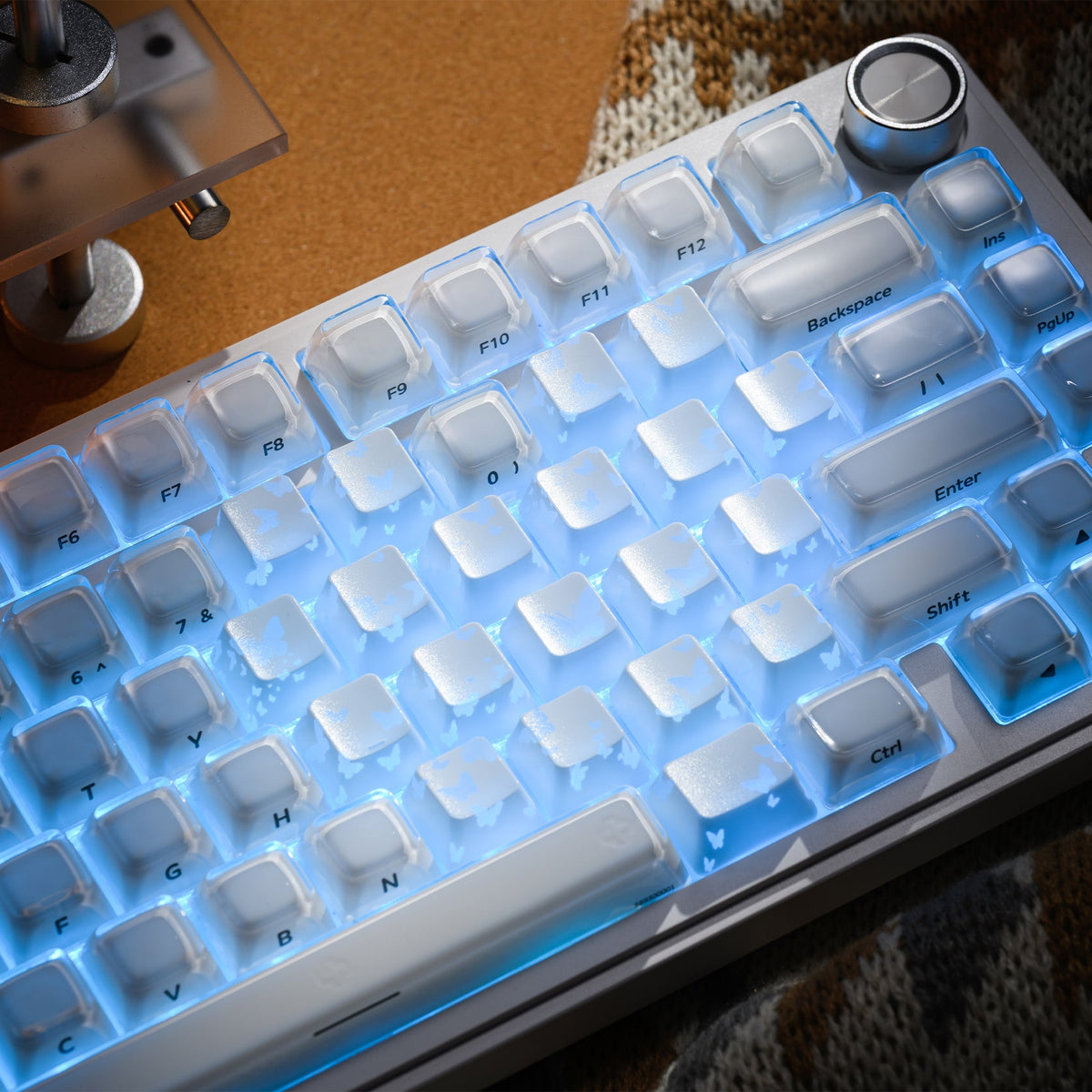 FlutterBloom Heart Layout 21-Key Artisan Keycap Set XVX