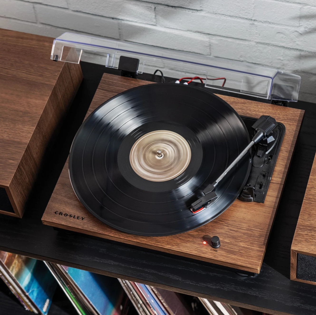 Crosley CR7502A-WA Riff 3-Speed Record Player With Speakers - Walnut-NEW