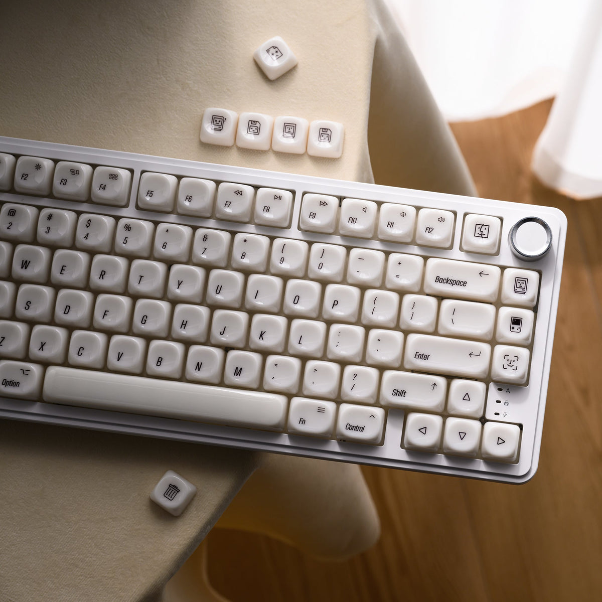 White Chocolate MOA Profile 139-Key PC Keycap Set XVX