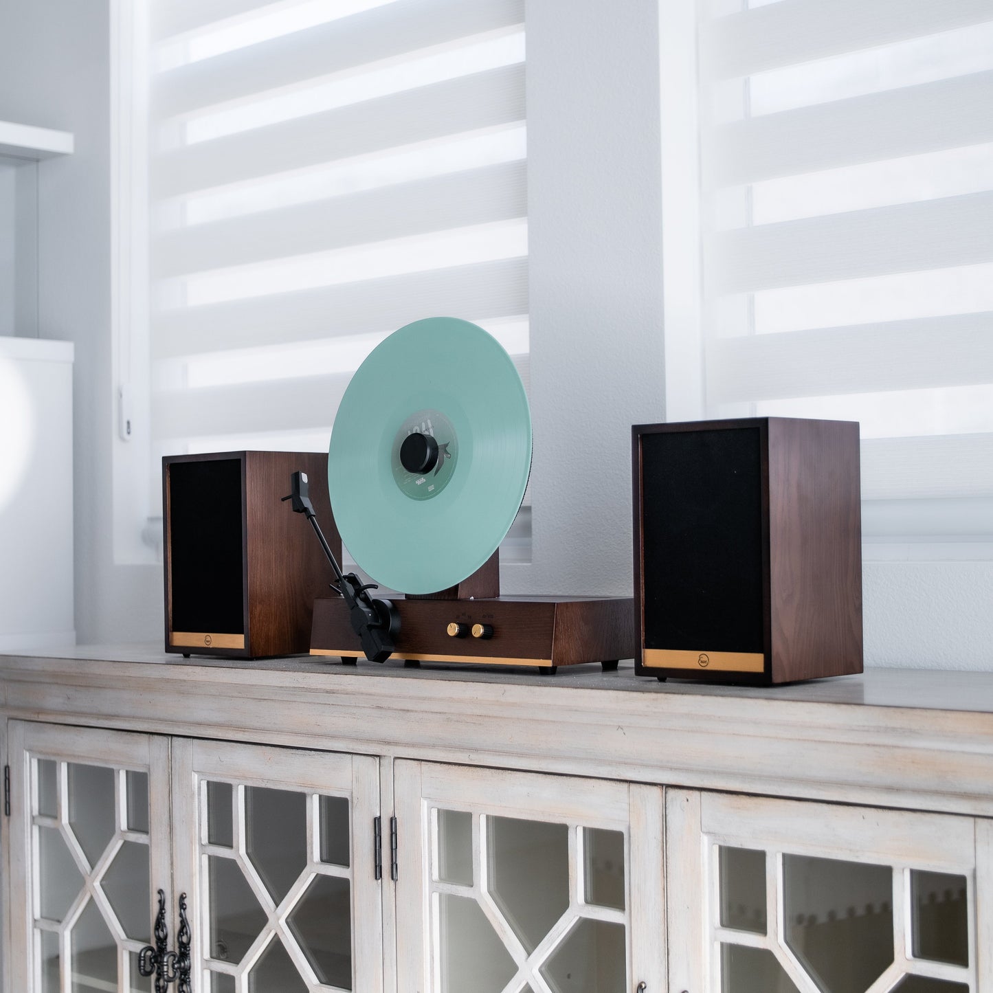 Vertical Vinyl Record Player Mid-Century Modern Fuse Audio GLD