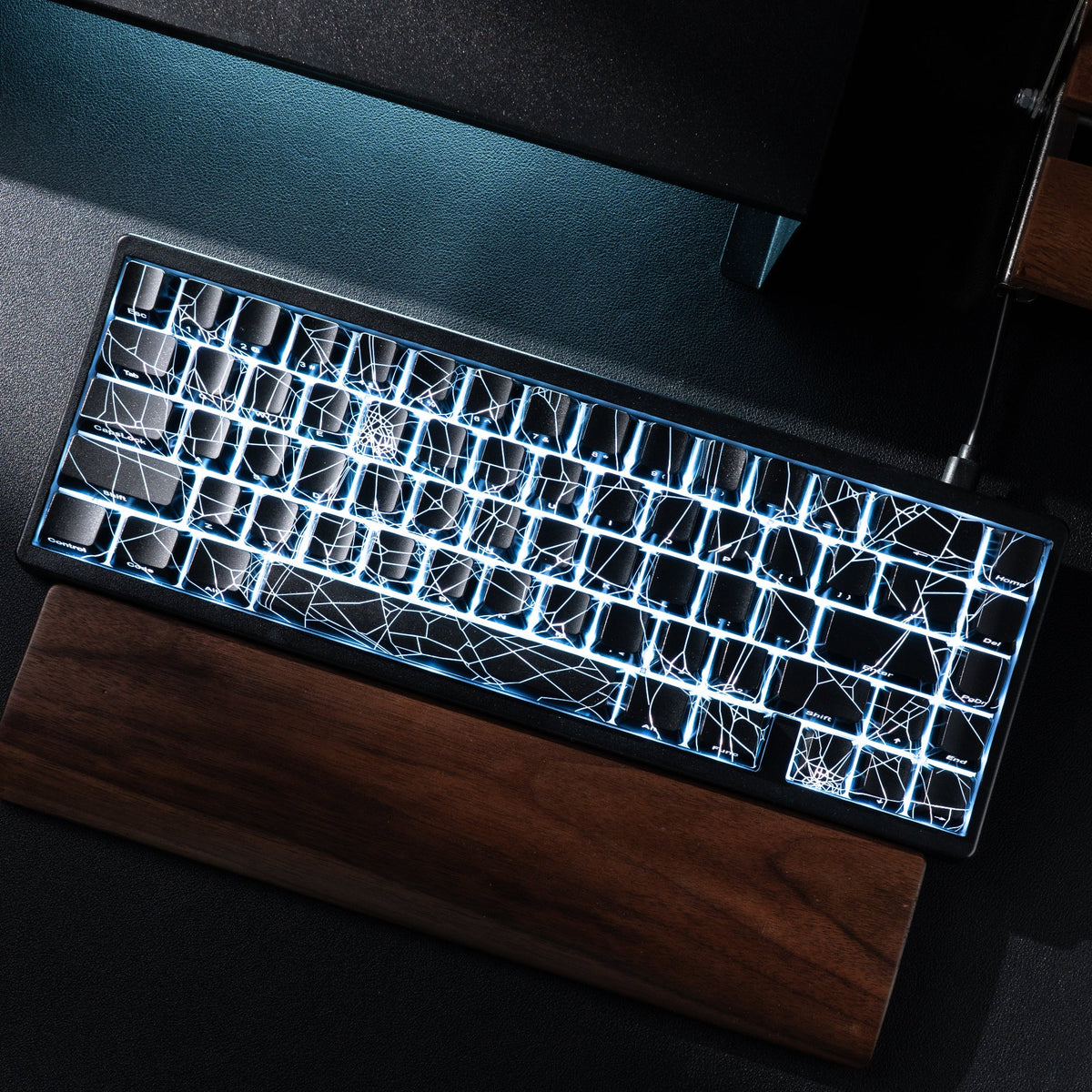 XVX Ice Switch Tri-Mode RGB Mechanical Keyboard 67 Keys XVX