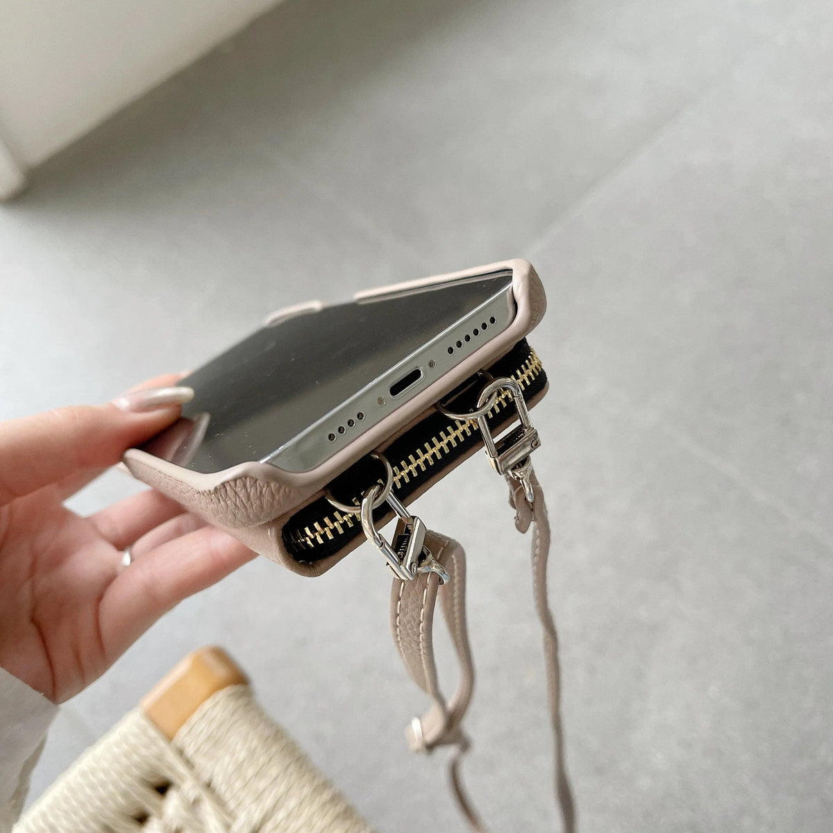 Luxury Leather Crossbody Wallet iPhone Case Vogueen