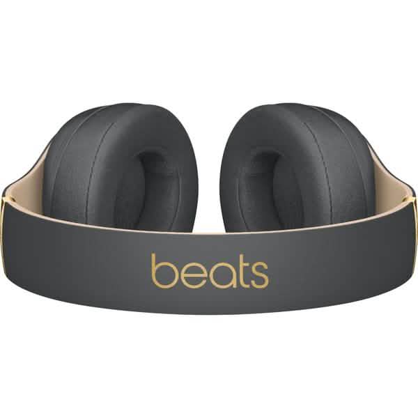 Wireless Noise Cancelling Over-Ear Headphones Beats Studio3 Assorted Styles